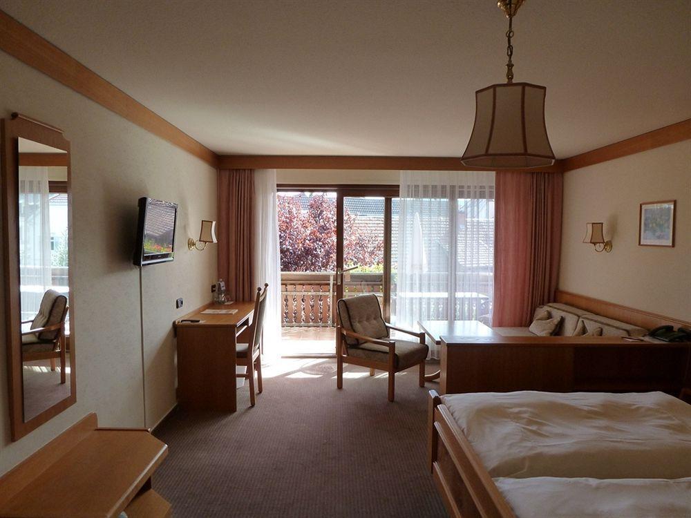 Ringhotel Garni Pflug Oberkirch Kültér fotó