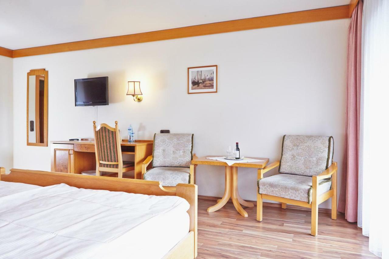 Ringhotel Garni Pflug Oberkirch Kültér fotó